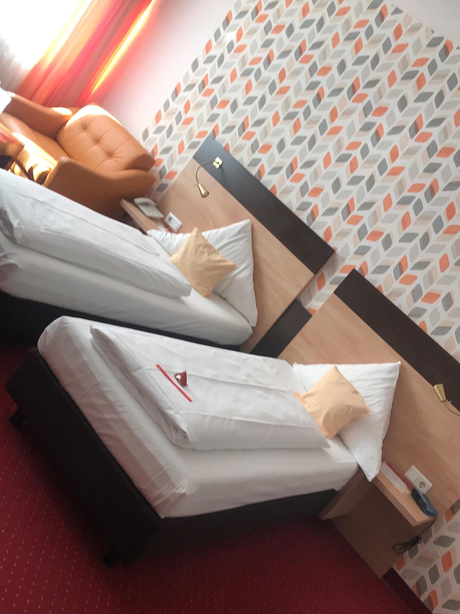 Hotel Cascade Superior Dusseldorf Luaran gambar